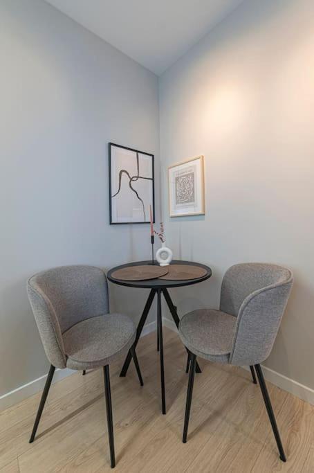 Lovely 1Bd Central Apartment By Hostlovers Kaunas Ngoại thất bức ảnh